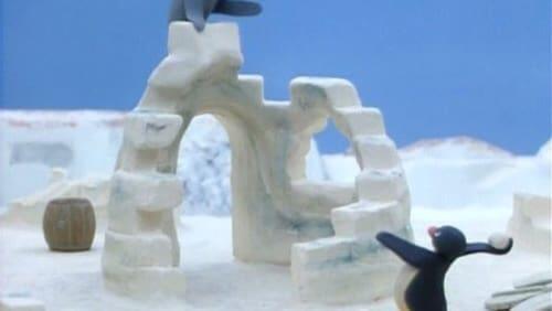 Pingu and the Snowball Fight