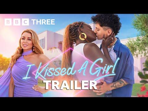 I Kissed A Girl ???? l TRAILER