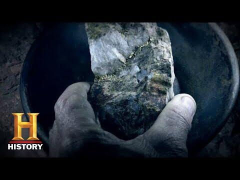 Beyond Oak Island: TRILLION DOLLAR GOLD Discovered Inside Lost Dutchman's Mine (Season 1) | History