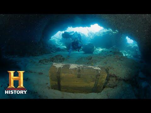 Beyond Oak Island: HOLY GRAIL SAN JOSE SHIPWRECK *Worth 20 Billion Dollars* (Season 1) | History