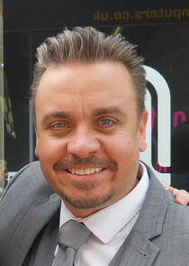 photo of Lee Boardman