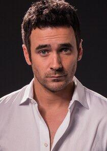 Allan Hawco