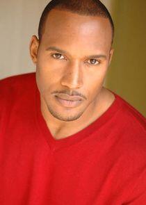 Henry Simmons