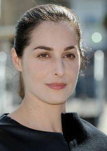 Amira Casar