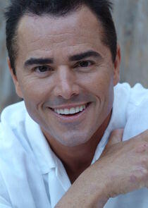 Christopher Knight