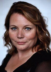 Joanna Scanlan