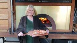 Pizza Perfection: Sicilian and Neapolitan-Style Pizzas Pizza Perfection: Sicilian and Neapolitan-Style Pizzas