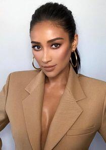 Shay Mitchell