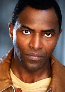 Carl Lumbly