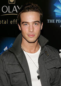 Ryan Carnes