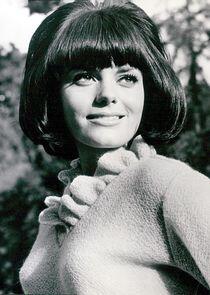 Nina Wayne