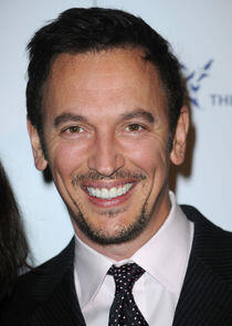 Steve Valentine