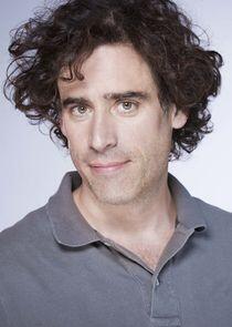 Stephen Mangan