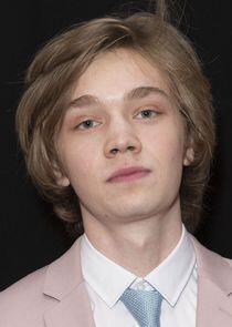 Charlie Plummer