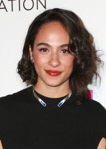 photo of Aurora Perrineau