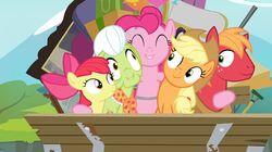 Pinkie Apple Pie