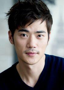 Kim Kang Woo