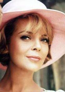 Barbara Bain