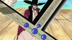 Hawk-Eye Mihawk! The Great Swordsman Zoro Falls At Sea!