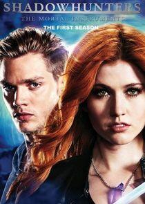 Shadowhunters: The Mortal Instruments - Season 1