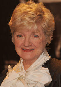 Julia McKenzie