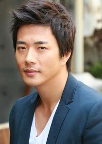 Kwon Sang Woo