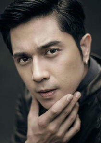 photo of Paulo Avelino