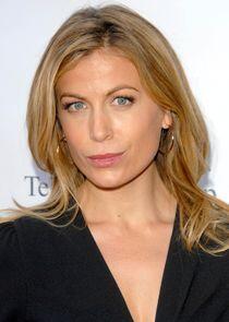 photo of Sonya Walger