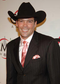 photo of Clay Walker