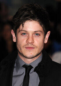 photo of Iwan Rheon