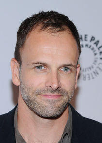 Jonny Lee Miller