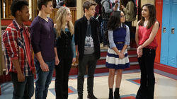 Girl Meets High School (2)