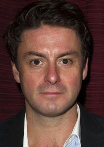 Dominic Rowan