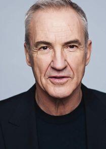 Larry Lamb