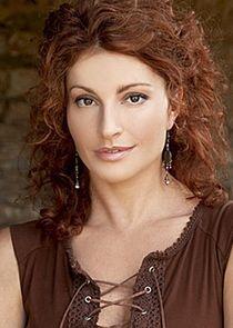 Simmone Mackinnon