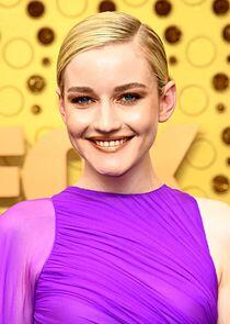 photo of Julia Garner