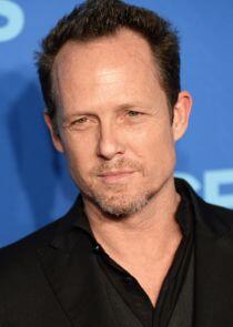 Dean Winters