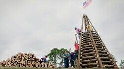 Louisiana: Bayou Bonfires