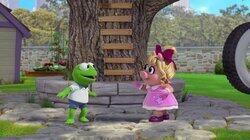 Kermit and Piggy's Show and Tell