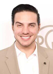 Vadhir Derbez Vadhir Derbez