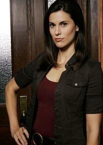 Detective Nina Cassady