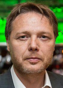 Shaun Dooley