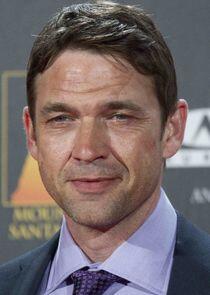 Dougray Scott