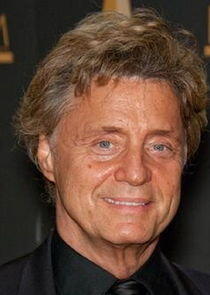 Shadoe Stevens