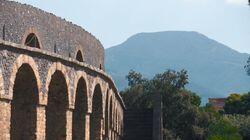 Uncovering Pompeii