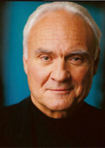 Kenneth Welsh