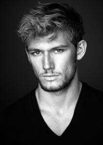 Alex Pettyfer