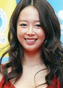 Shin Ji Soo