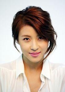 Ha Ji Won