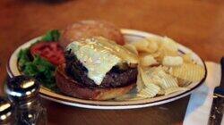 New Mexico's Green Chile Cheeseburgers